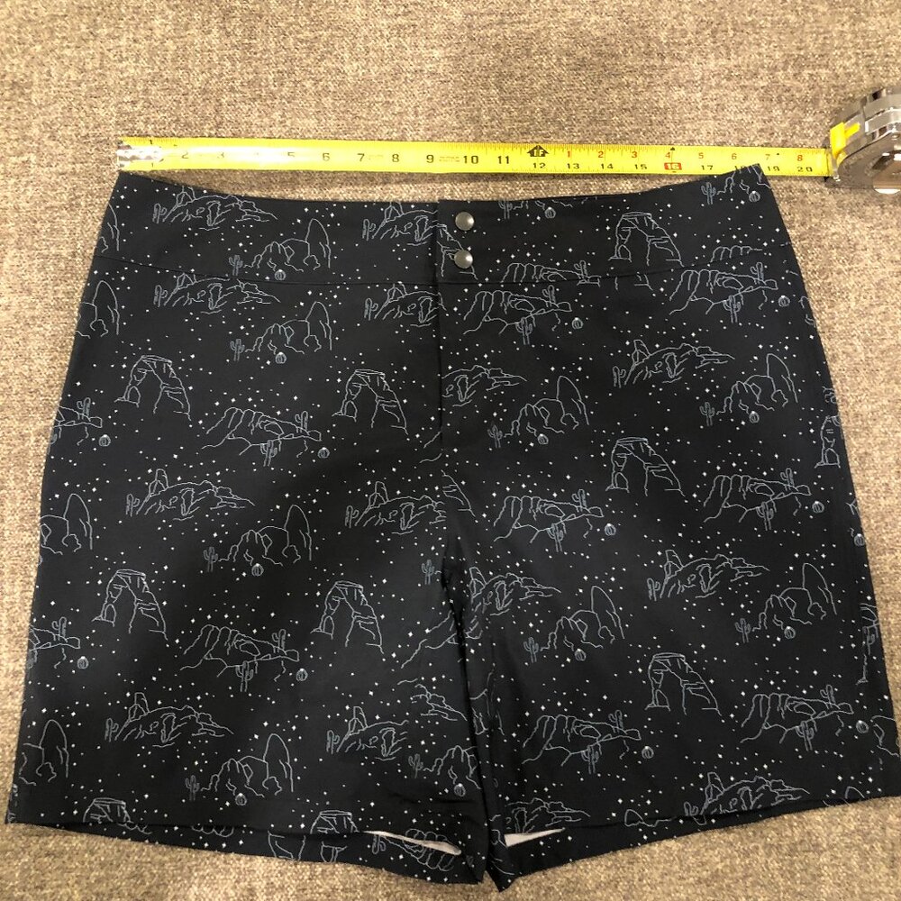 Wild Rye Bike Shorts, Size 14
